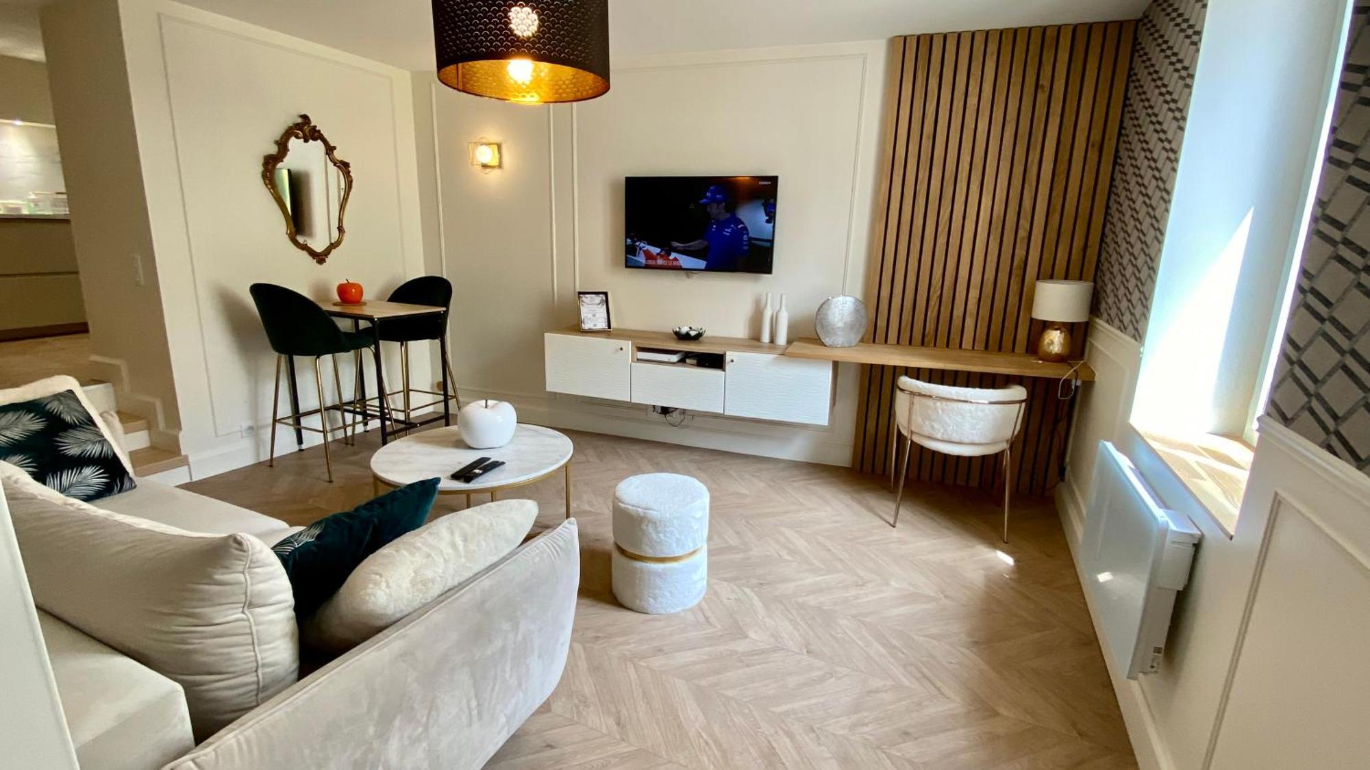 Superbe Appartement Terrasse Et Parking Gratuit Auxerre Zewnętrze zdjęcie