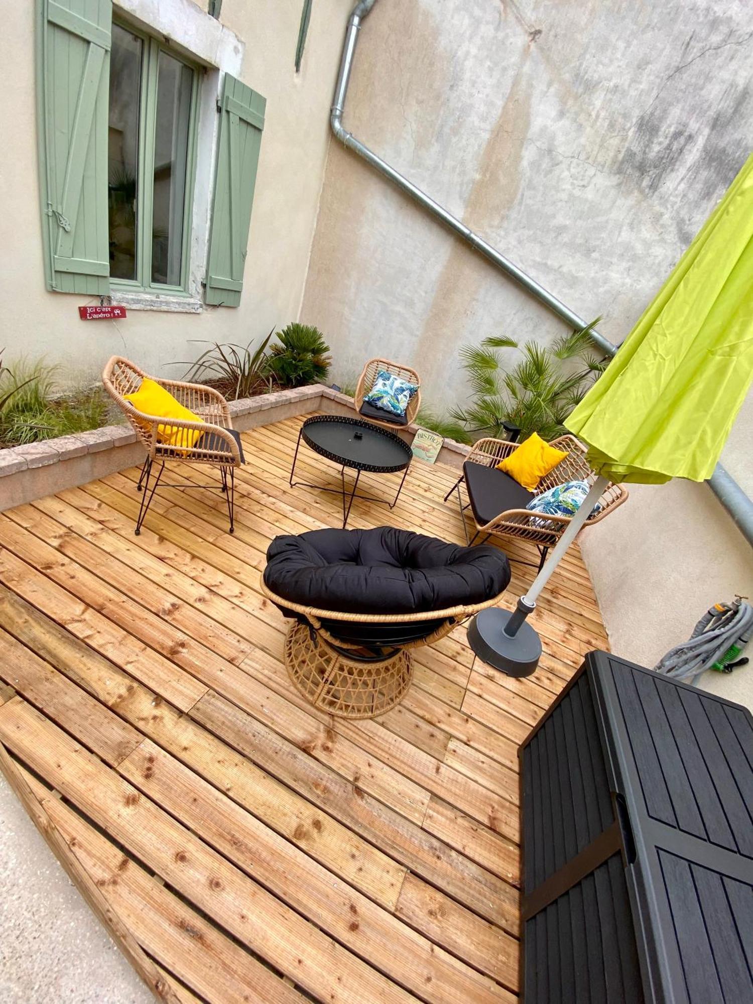 Superbe Appartement Terrasse Et Parking Gratuit Auxerre Zewnętrze zdjęcie